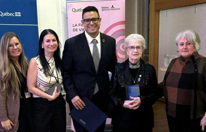 Olivette Veilleux receives a national “Tribute to Elders” award