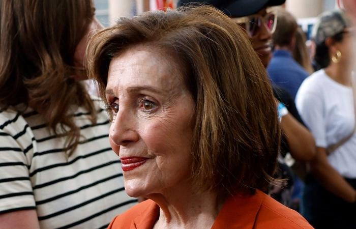 Nancy Pelosi appears tearful at Harris concession event