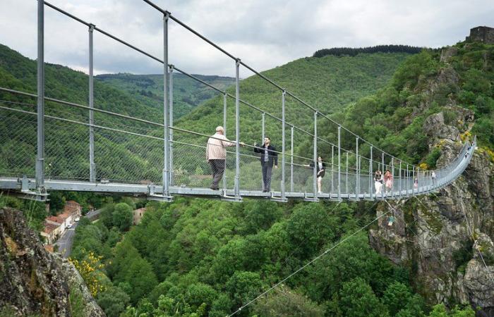 A 56-year-old man found dead in Mazamet: he allegedly committed suicide by throwing himself off the footbridge