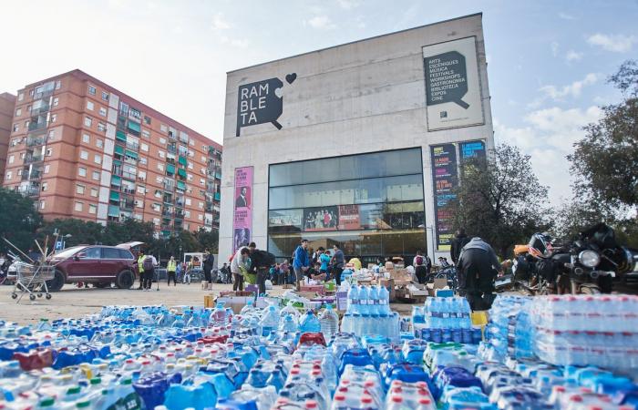 In Spain, mutual aid by bicycle after the floods