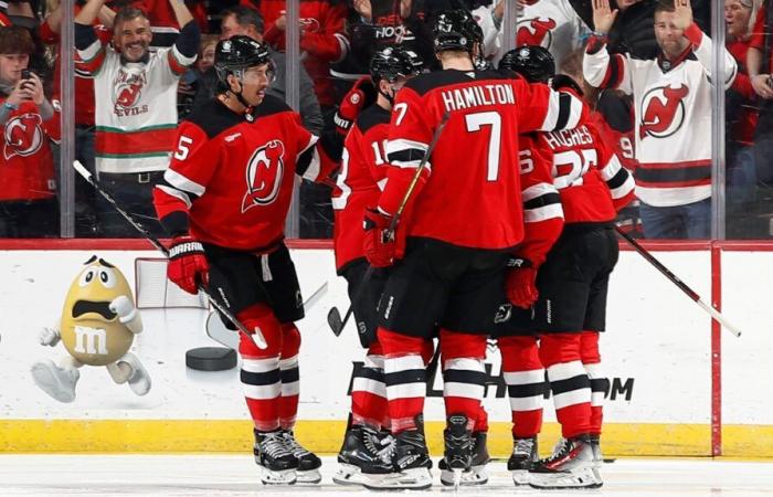 NHL: The Montreal Canadiens beaten 5-3 by the New Jersey Devils