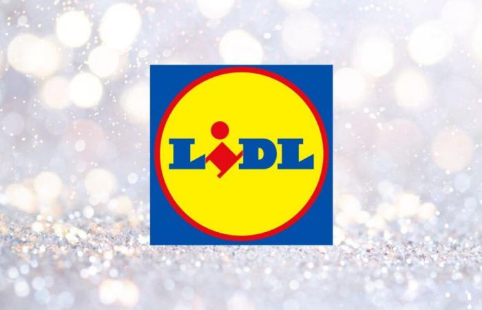 With this Lidl Esmara raincoat at a low price, you will be dry in style