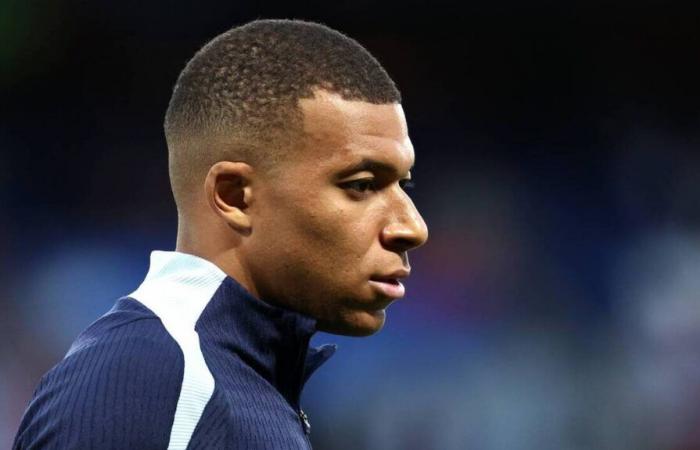 French team. Kylian Mbappé at the time of great vagueness