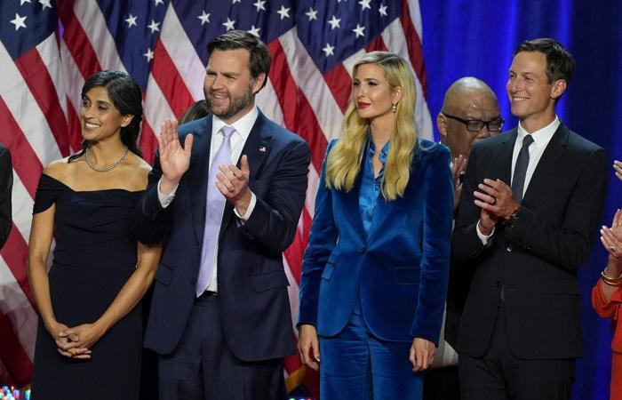 American presidential election: Ivanka Trump's blue suit, a snub to her father's policies?