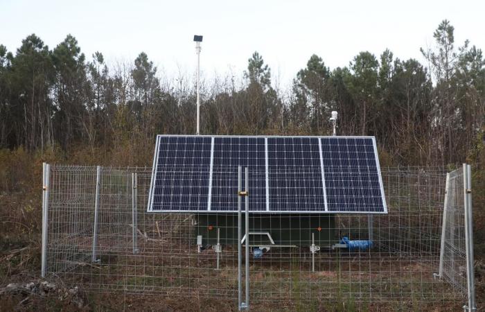 Dordogne villagers stop a public meeting around a wind project