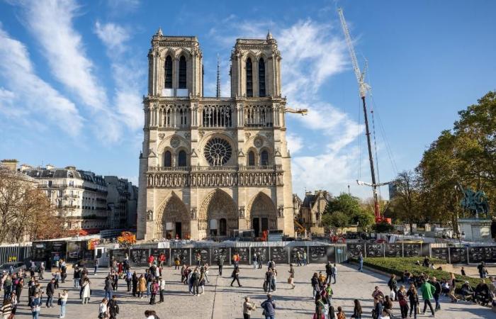 Paris: the bells of Notre-Dame ring out again