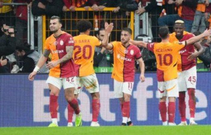 Galatasaray takes on Tottenham, Ajax is a hit