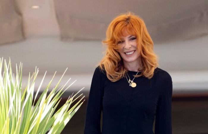 Mylène Farmer surprises her fans and attends the premiere of “Nevermore”