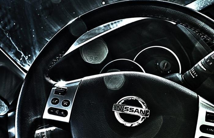 Nissan announces drastic restructuring: 9,000 positions cut