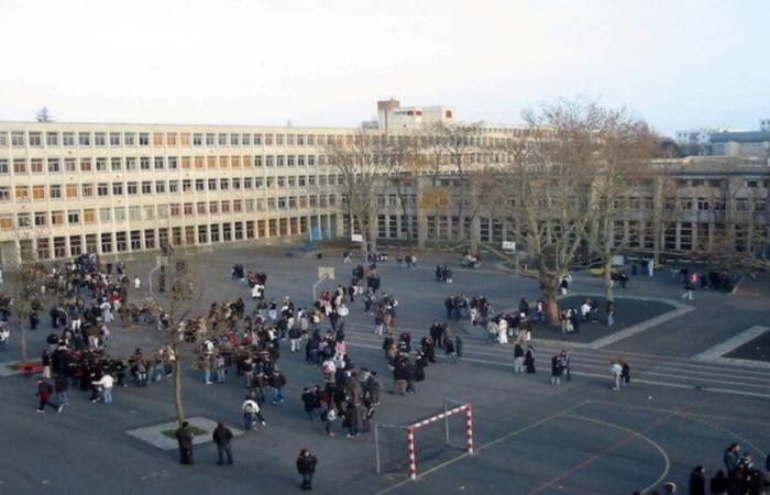 A teacher slapped by a student at Montreuil high school, after a disagreement over her “religious” outfit – Libération