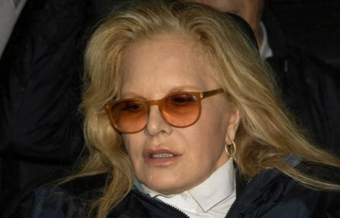 Sylvie Vartan speaks about the death of Johnny Hallyday: “We cannot be at peace”