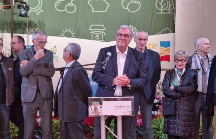 François Sauvadet inaugurates the Côte-d'Or Farm and makes a strong announcement