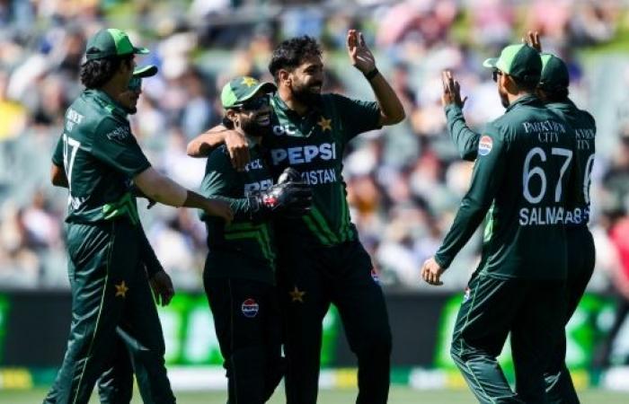 Haris and Saim lead Pakistan to record nine-wicket victory