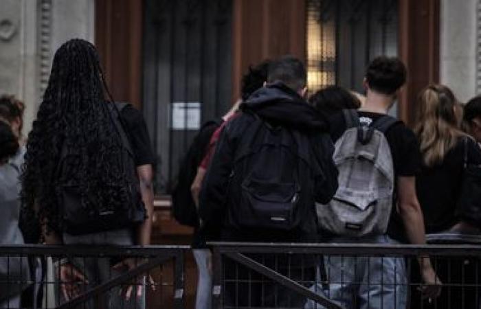 A teacher slapped by a student in Seine-Saint-Denis after a disagreement over an outfit “with religious connotations”