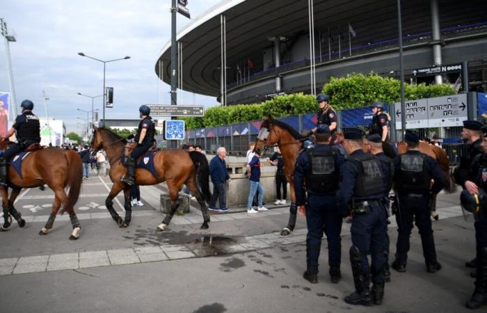 after the violence in Amsterdam, concern grows around the match at the Stade de France