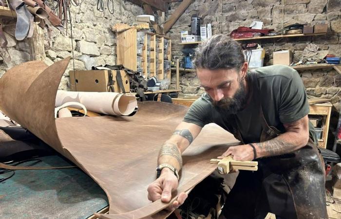 This adventurous leatherworker chose the Creuse to create Atelier Ducroq'Co