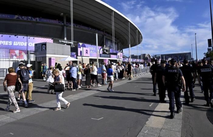 “not a good idea to organize this match at the Stade de France”, fears an internal security researcher