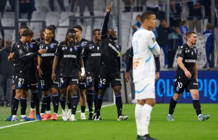 AJ Auxerre inflicts a humiliating correction on OM at the Vélodrome