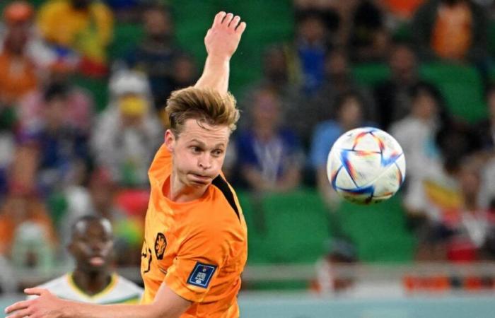 De Jong back in Netherlands squad for Nations League, no Depay or Ake