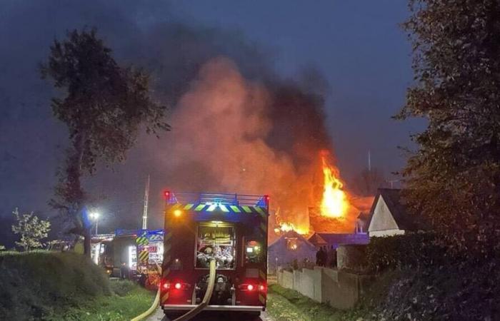 A fire in progress in a house near Lamballe-Armor