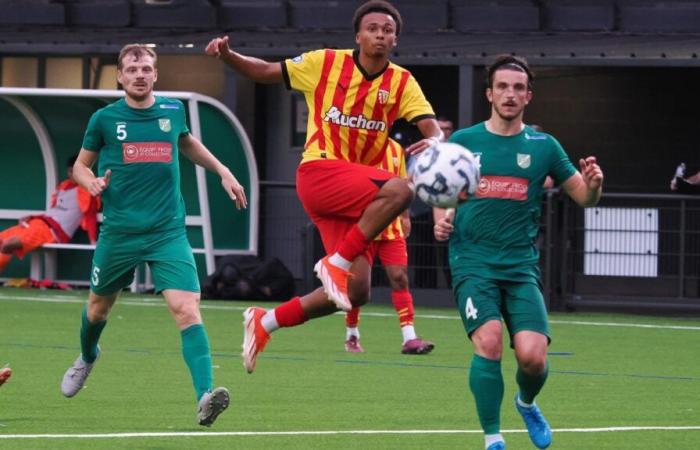 RC Lens: who is Kembo Diliwidi, the young striker from the training center to the rescue of the attack?