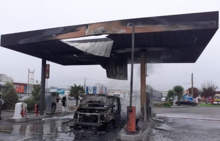 In Port-en-Bessin, a camper van catches fire at a service station