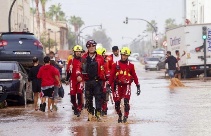 Spain steps up search for missing flood victims, uses tech for rescues – Euractiv