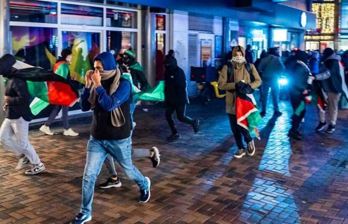 Politics: Israel sends planes after riots in Amsterdam