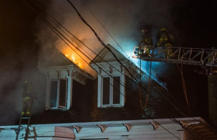 A fire breaks out in an apartment building in Rivière-du-Loup