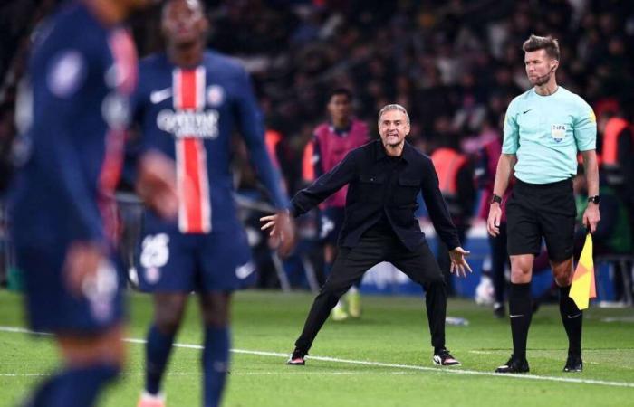 Luis Enrique, close to losing his locker room