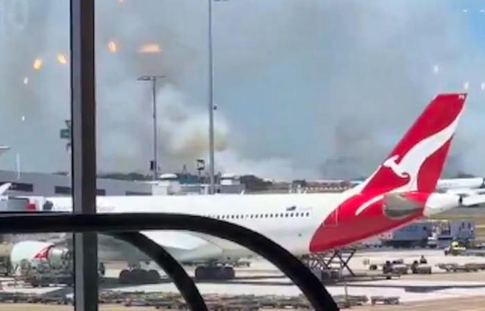 Qantas plane forced to make emergency landing after engine failure