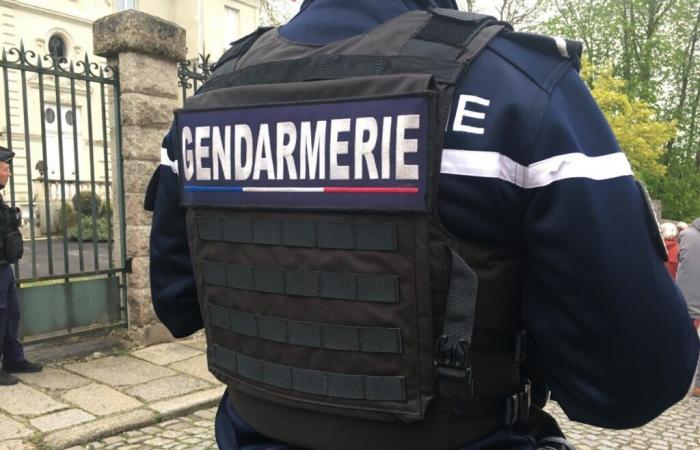 Near Dijon. Two teenagers in police custody for the bloody murder of a forty-year-old