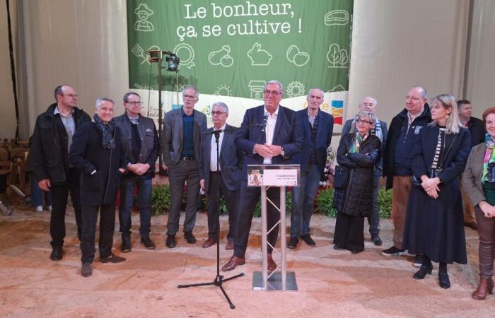 François Sauvadet inaugurates the Côte-d'Or Farm and makes a strong announcement