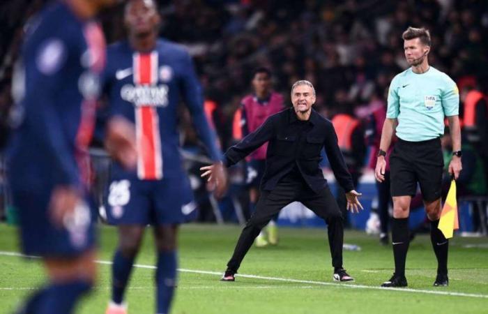 Luis Enrique, close to losing his locker room