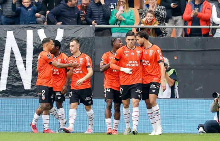 Lorient wins the derby against Guingamp and catches up with a PFC clinging to Pau – Ligue 2 – J13 – Summary