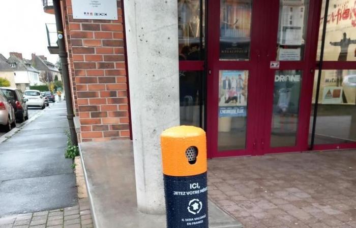 This town in Calvados installs ashtrays to combat cigarette butts thrown on the ground