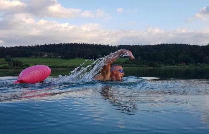 Extreme swimmer, how Christophe Corne has braved the cold for 23 years for research against leukemia