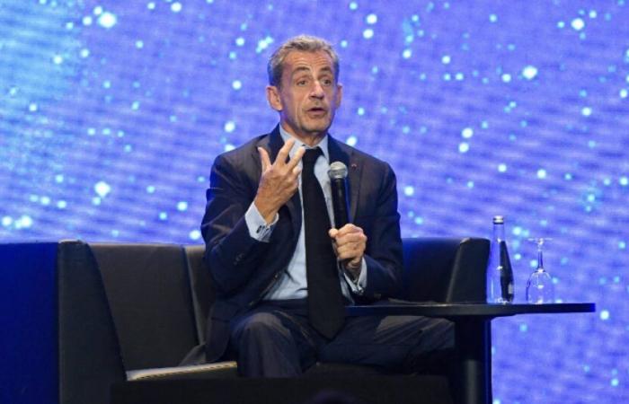 Nicolas Sarkozy attacks the status of school teacher, his intervention causes controversy: News