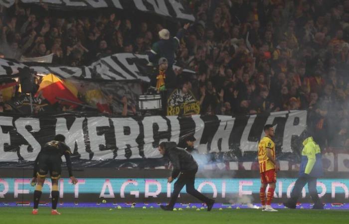 Lens – Nantes: tennis balls thrown on the pitch, protesting supporters, the match interrupted