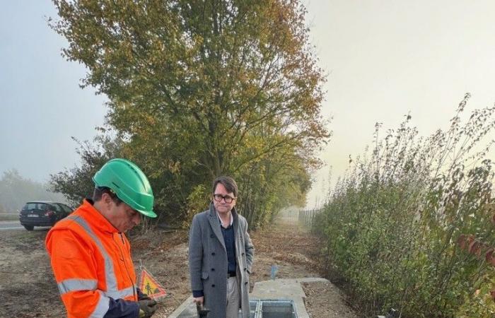 a new pipe to put an end to the water leak under the A6