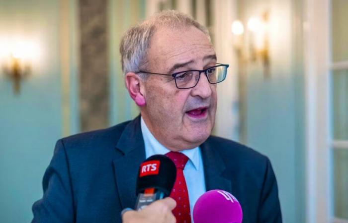 Votes: Parmelin flees TV sets, his absence is debated