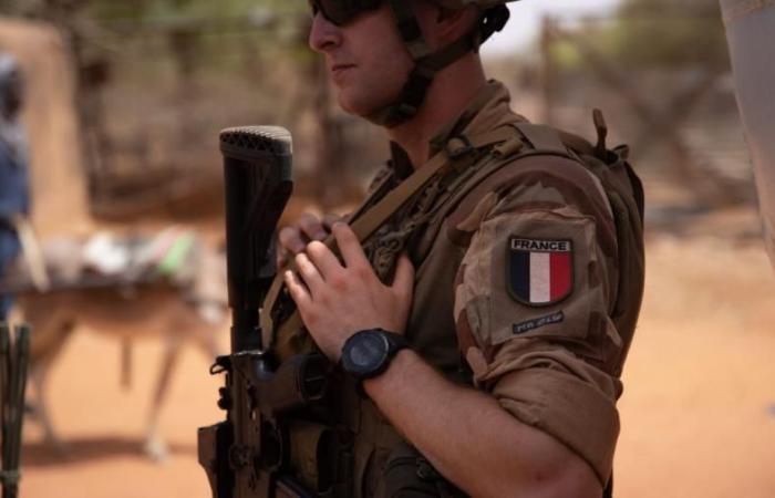 THE GREAT BLUR OF THE FRENCH MILITARY FUTURE IN SENEGAL