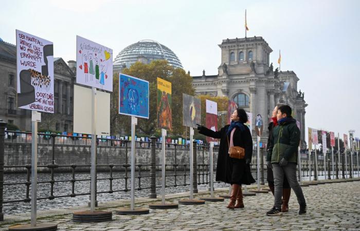 Germany commemorates 35 years since the fall of the wall, a “happy day”