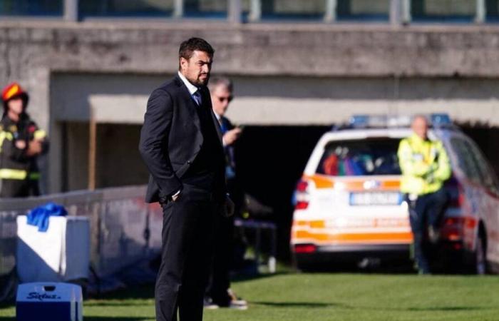 VIDEO. Serie C coach physically attacks striker after expulsion