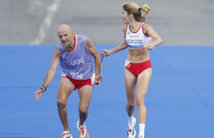 the Spaniard Elena Congost, disqualified during the marathon, will receive financial aid