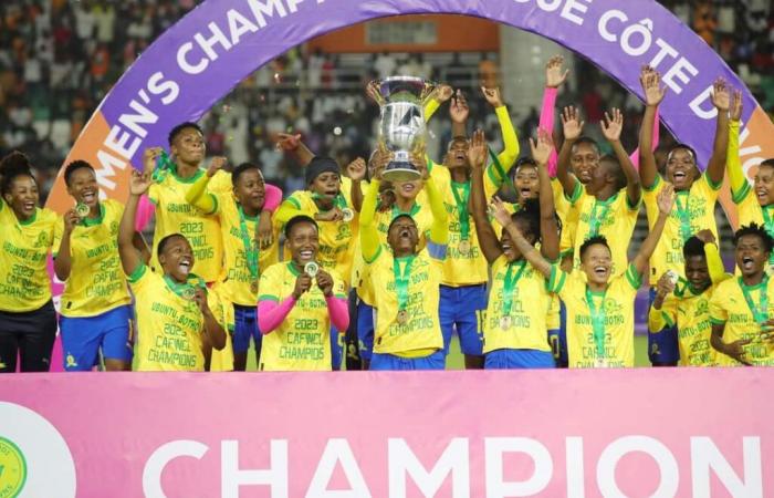 Which club will succeed Mamelodi Sundowns Ladies?