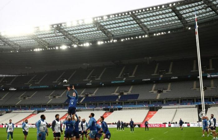 the Stade de France is not full for Japan