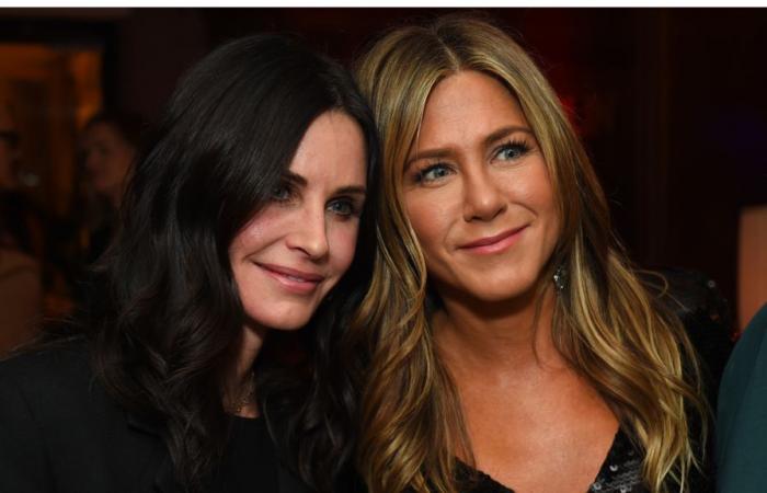 Courteney Cox reveals what Jennifer Aniston stole from Friends