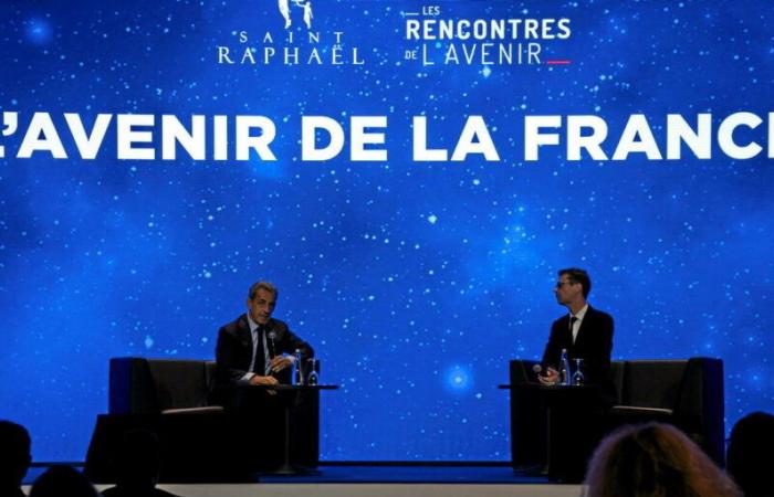 At the Rencontres de l’avenir, superstar Sarkozy puts on the show