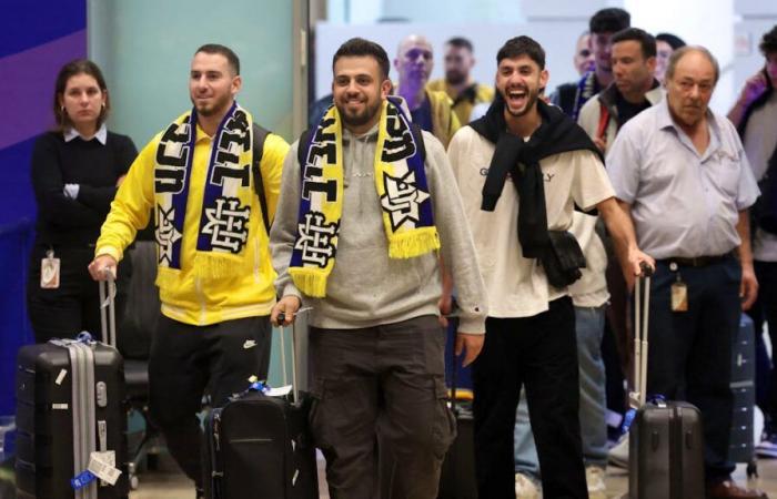 Israeli fans return after the night in Amsterdam